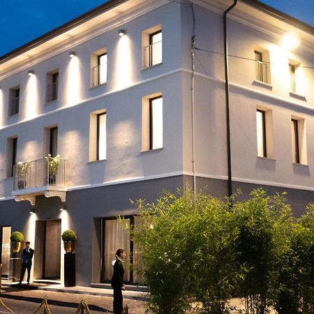 Hotel De Amicis Moglia Extérieur photo